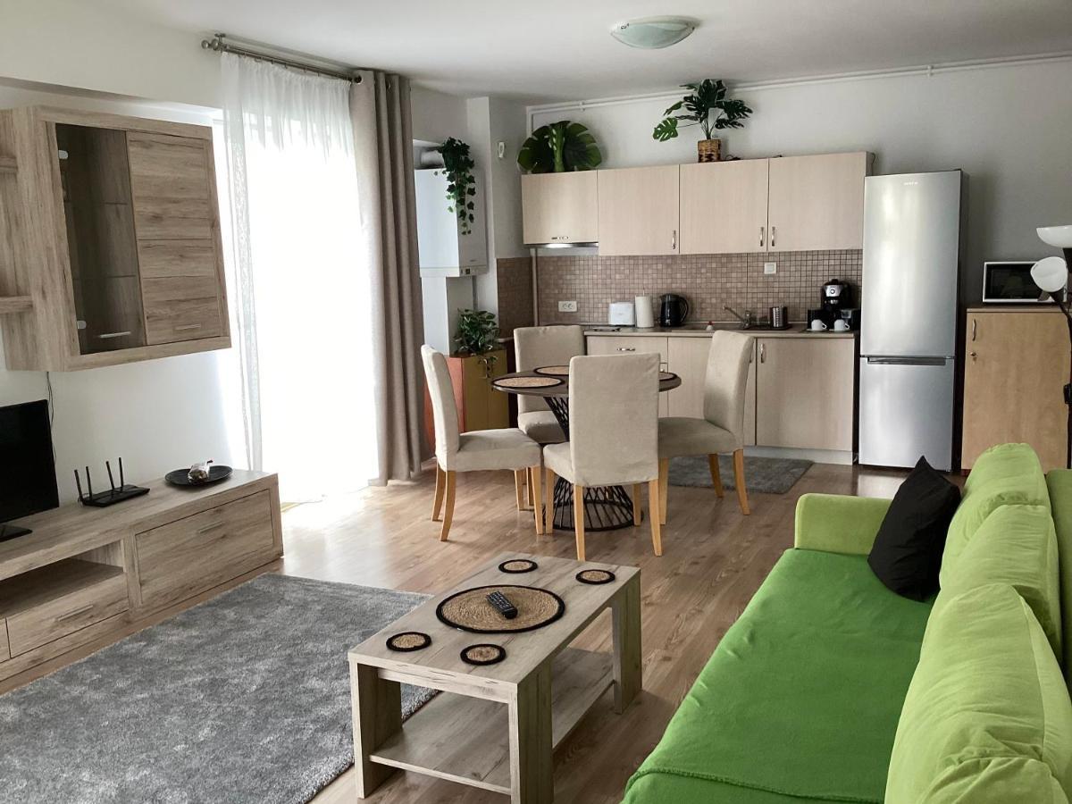 Relaxing Bucharest Airport Residences & Therme-Self Check-In Otopeni Exterior foto