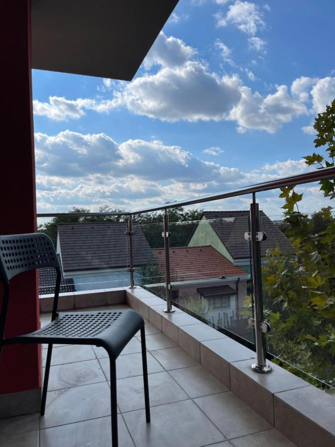 Relaxing Bucharest Airport Residences & Therme-Self Check-In Otopeni Exterior foto