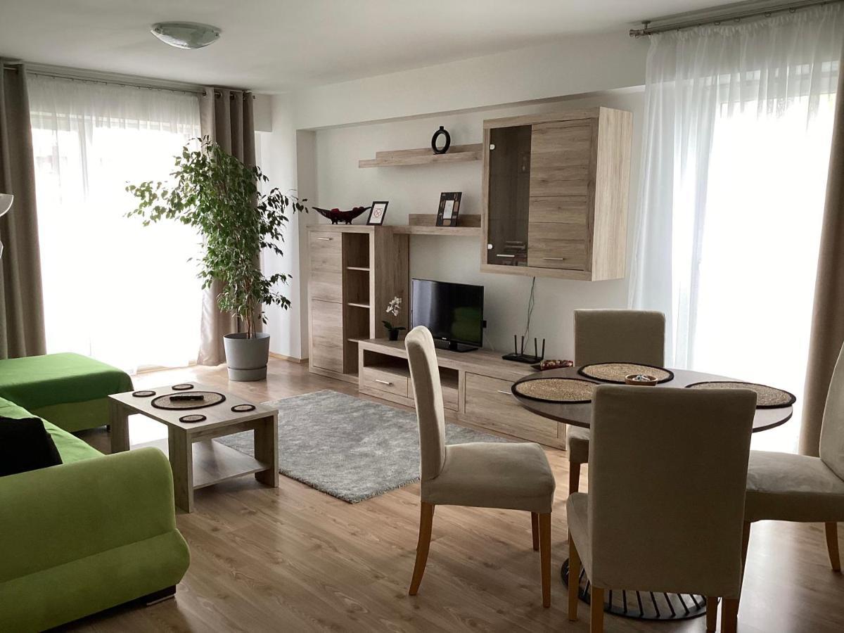 Relaxing Bucharest Airport Residences & Therme-Self Check-In Otopeni Exterior foto